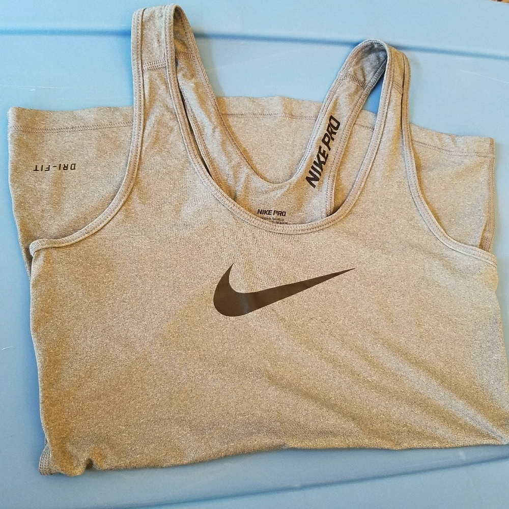 Nike dry fit tank